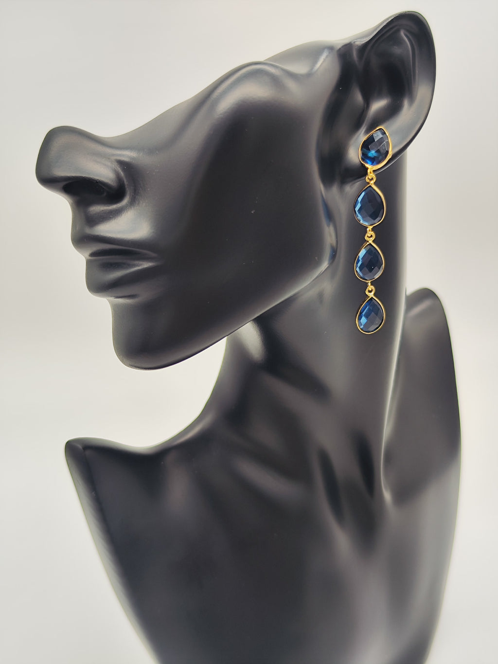 Pendientes Nisha Padma – Colección Nila Padma