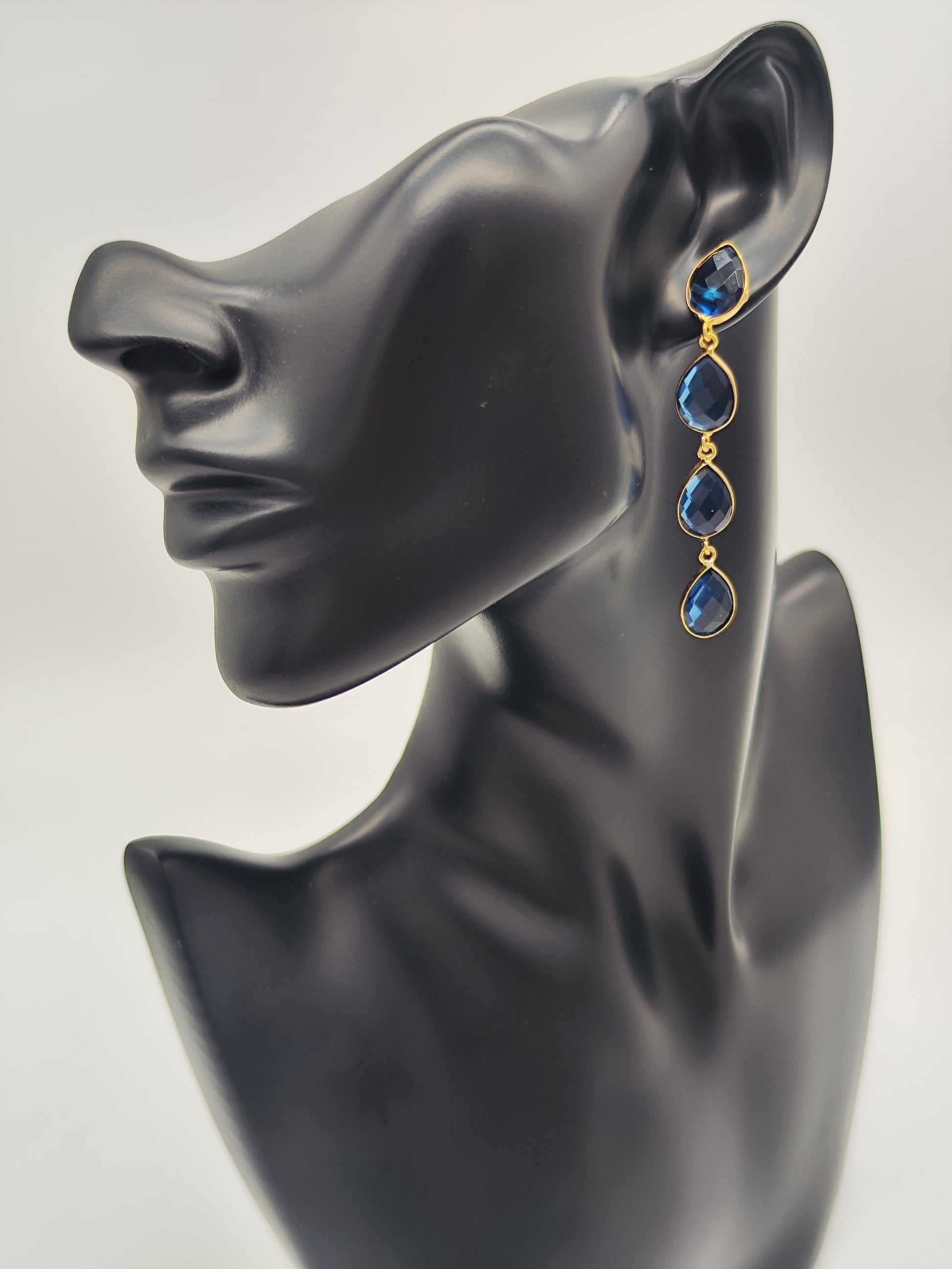 Pendientes Nisha Padma – Colección Nila Padma